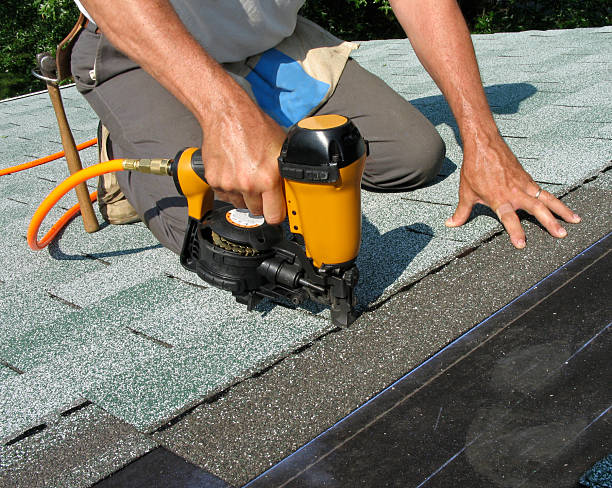 Roof Repair Estimates in Britt, IA
